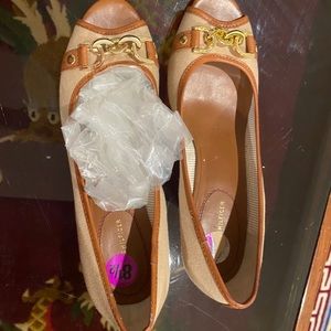 Tommy Hilfiger pumps